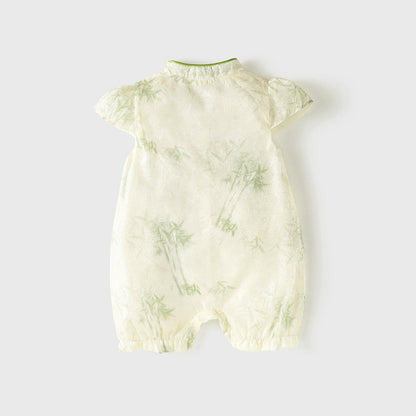 Short sleeved baby jumpsuit