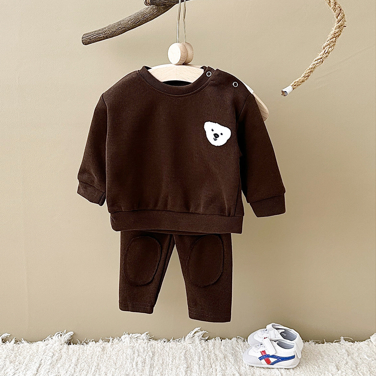Animal embroidery long sleeved two-piece hoodie set