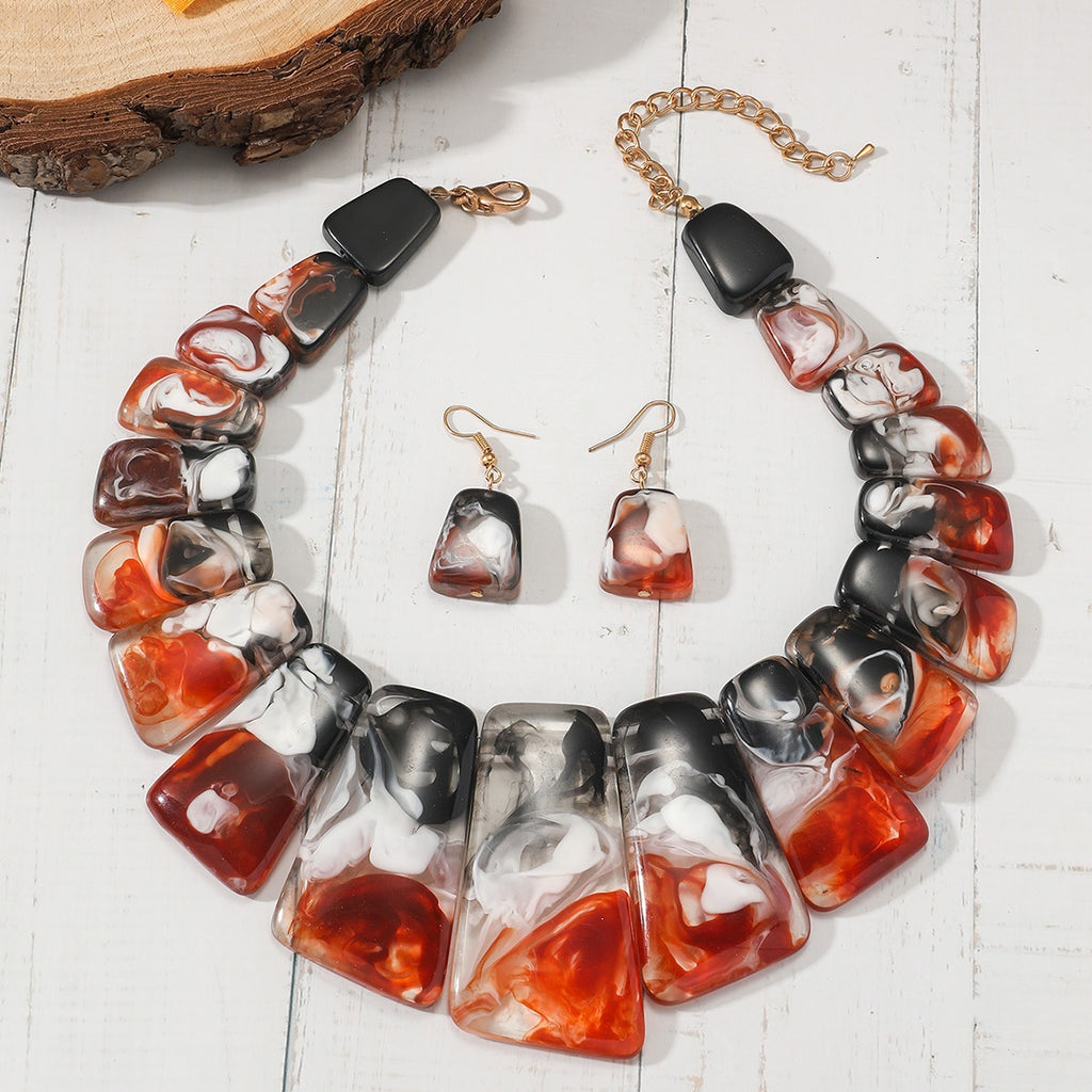 Ensemble trois pièces avec collier ras du cou et boucles d'oreilles pour femmes
