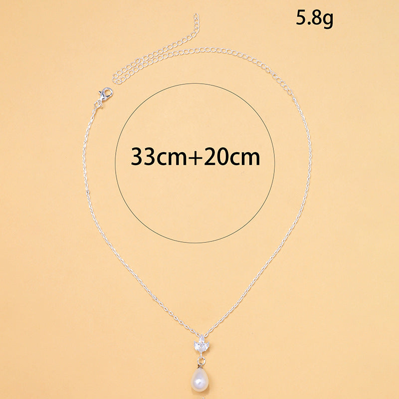 Chaîne de clavicule perle et zircon