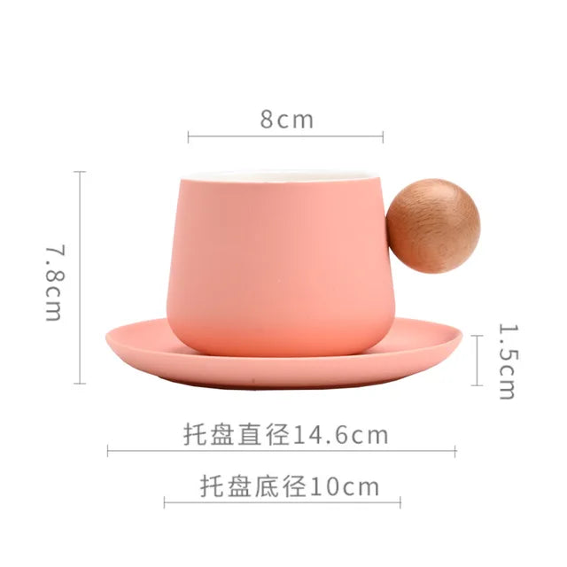 Ensemble tasse et soucoupe à café en céramique Tasses à expresso Poignée en bois de luxe léger Tasse à thé l'après-midi Tasses originales pour femmes Cadeaux de couple
