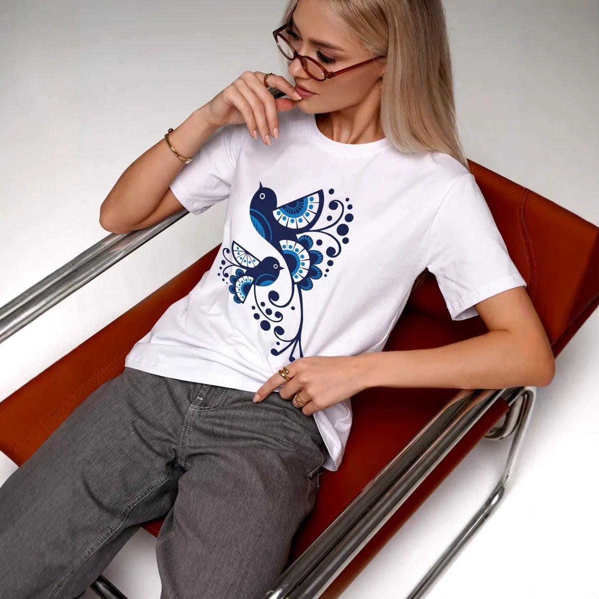 Loose round neck short sleeved T-shirt for women