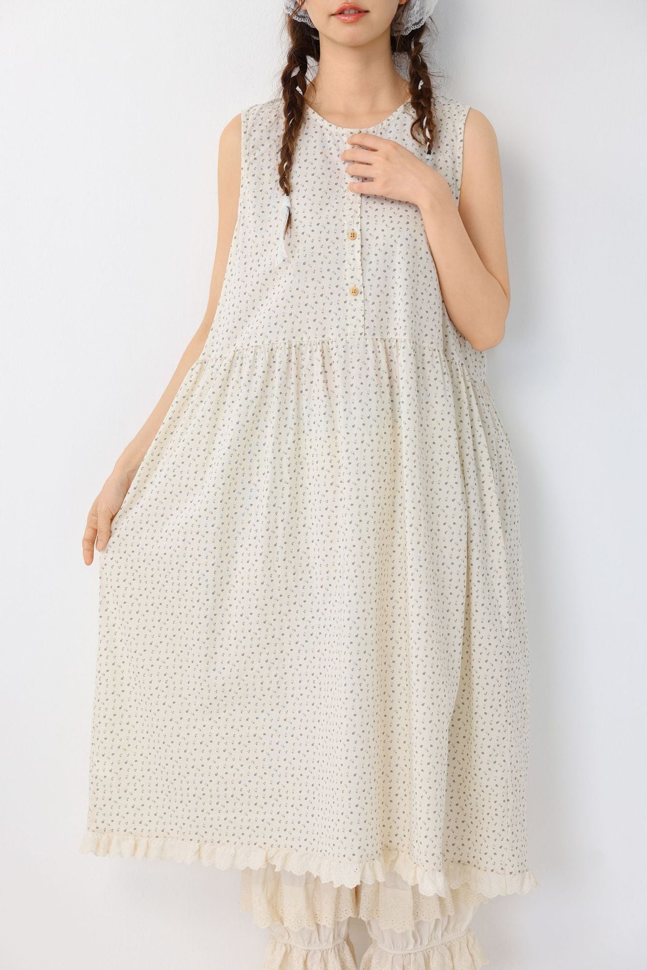 Loose floral round neck sleeveless vest dress