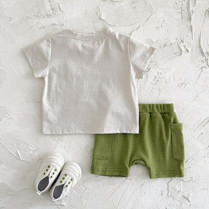 Letter sticker round neck short sleeved+solid color loose sports shorts set