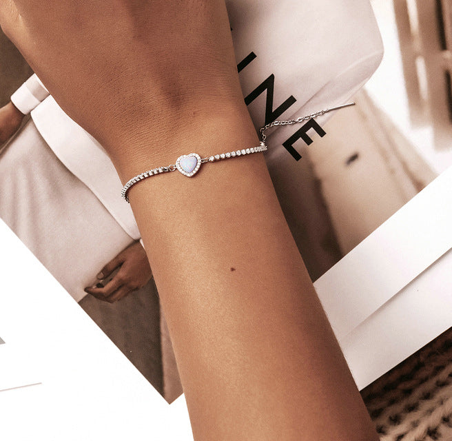 Bracelet d'amour, bracelet en forme de cœur