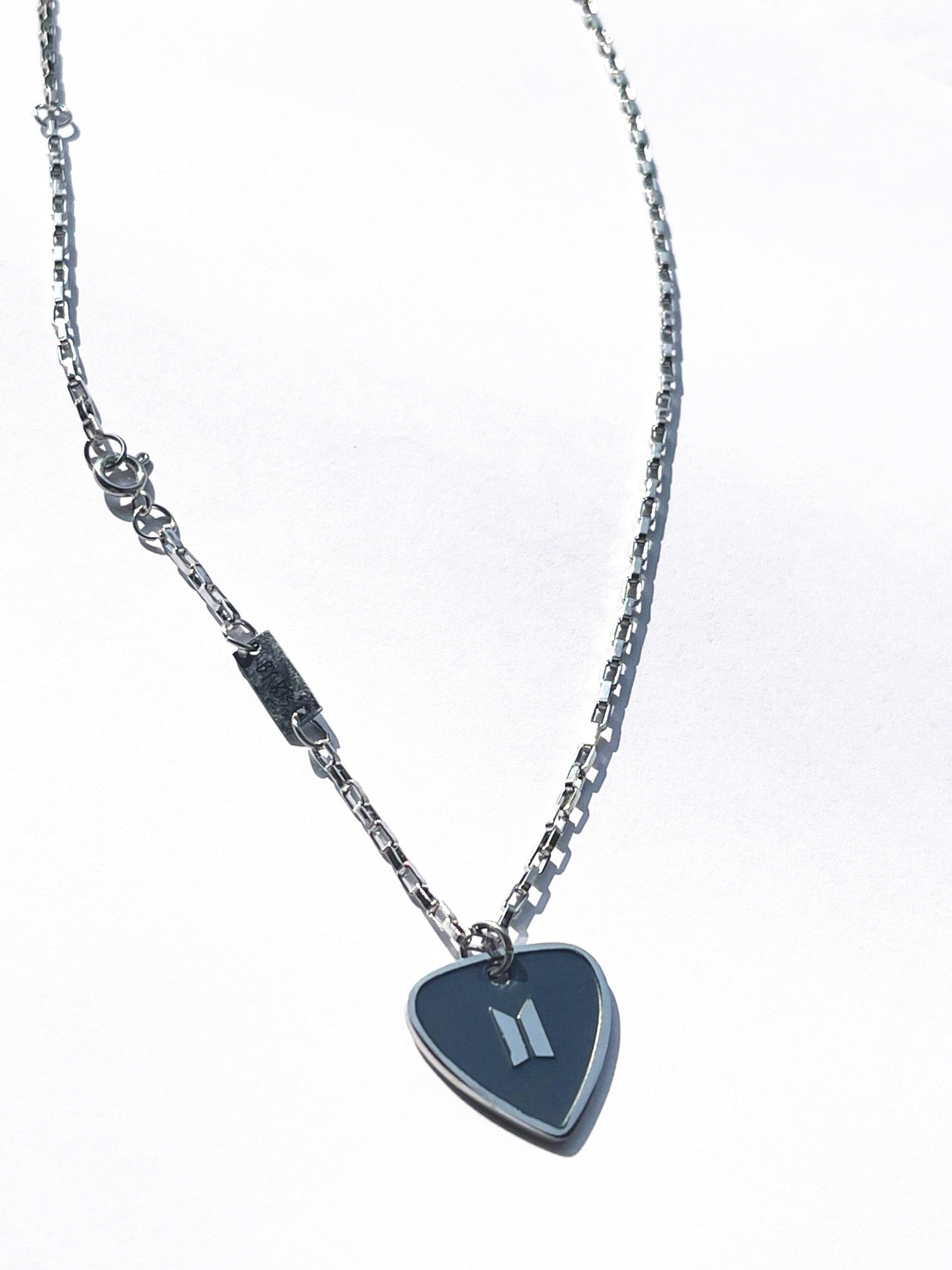 BTS Min Yoongi Necklace Peach Heart Pendant Couples Holiday Gift SUGA Pull-out Necklace
