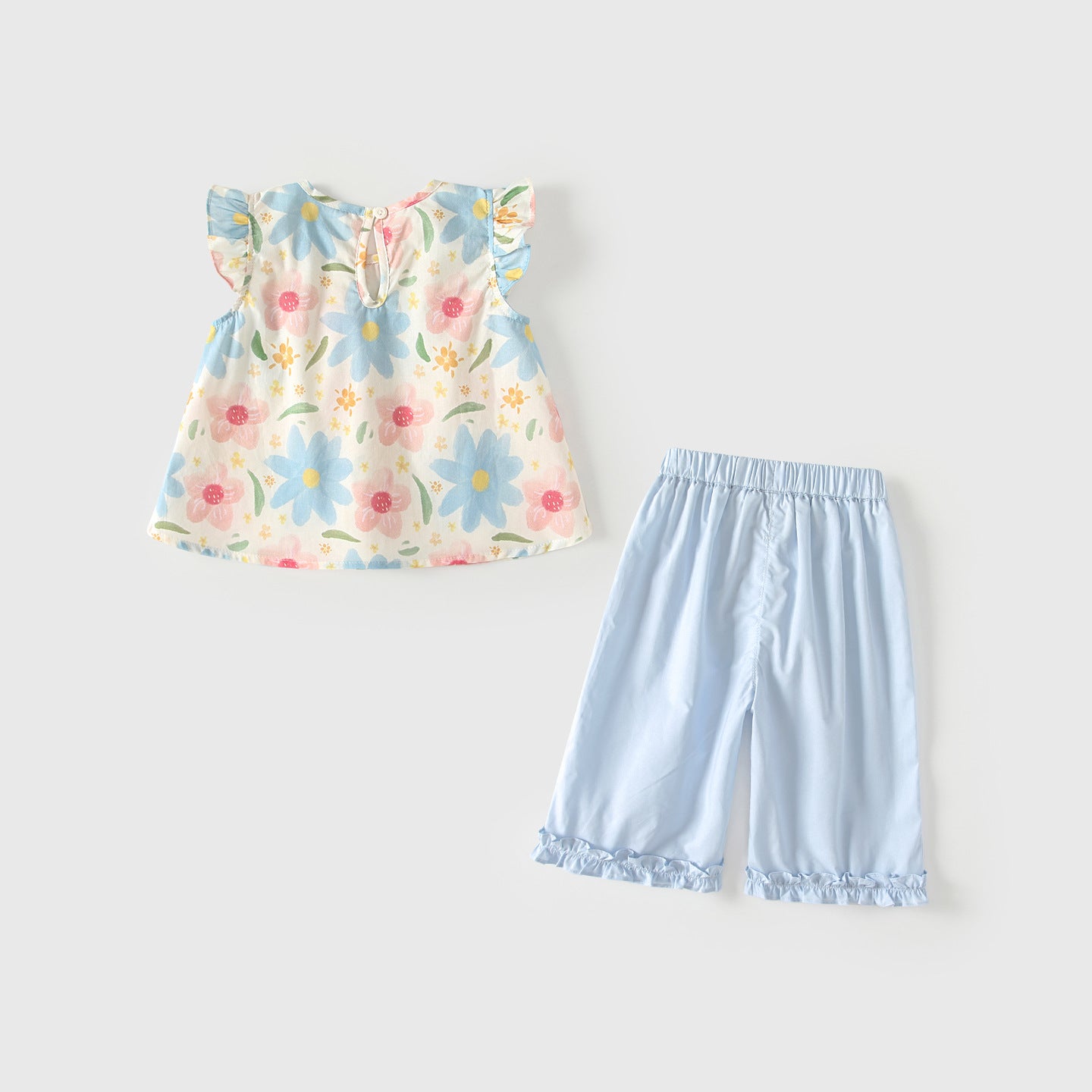 Sleeveless top and children's pants set