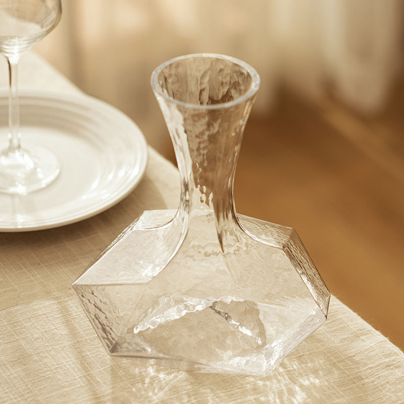 Copy of Wine Decanter Cube Diamond Breathable Rapid Wine Bottle for Home Luxury High-End Glass Red Wine Aerator