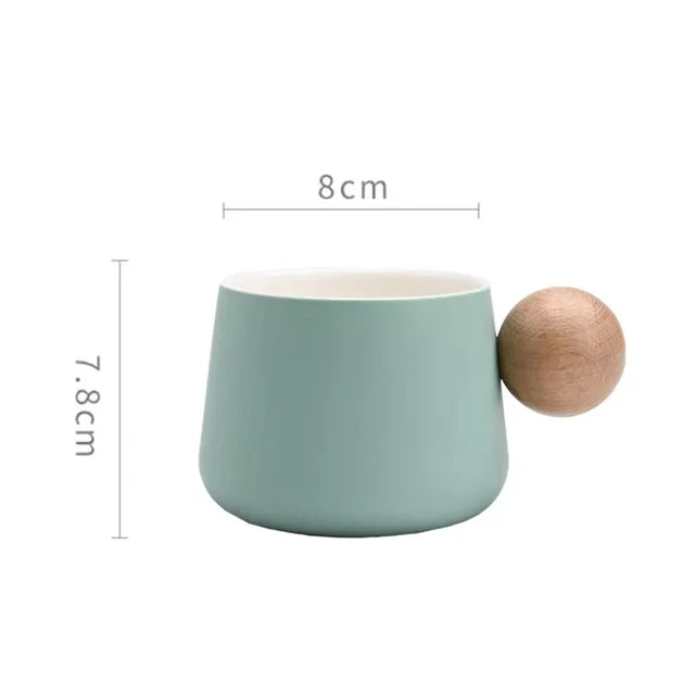 Ensemble tasse et soucoupe à café en céramique Tasses à expresso Poignée en bois de luxe léger Tasse à thé l'après-midi Tasses originales pour femmes Cadeaux de couple