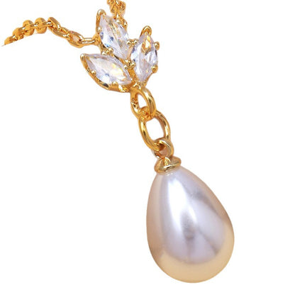 Chaîne de clavicule perle et zircon