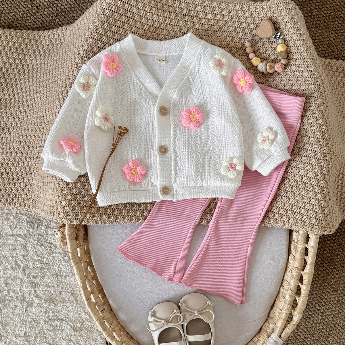 Flower sweater jacket+solid color flared pants two-piece set