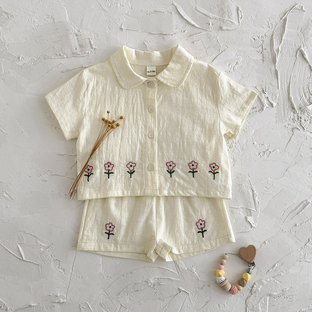 Cute embroidered floral shirt cardigan shorts set