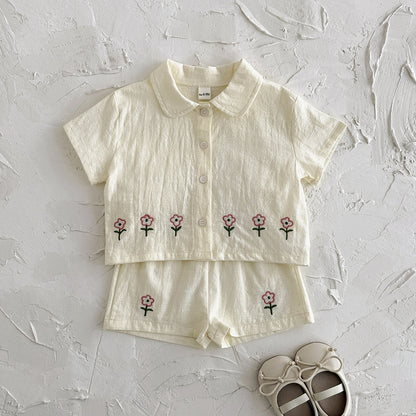 Cute embroidered floral shirt cardigan shorts set