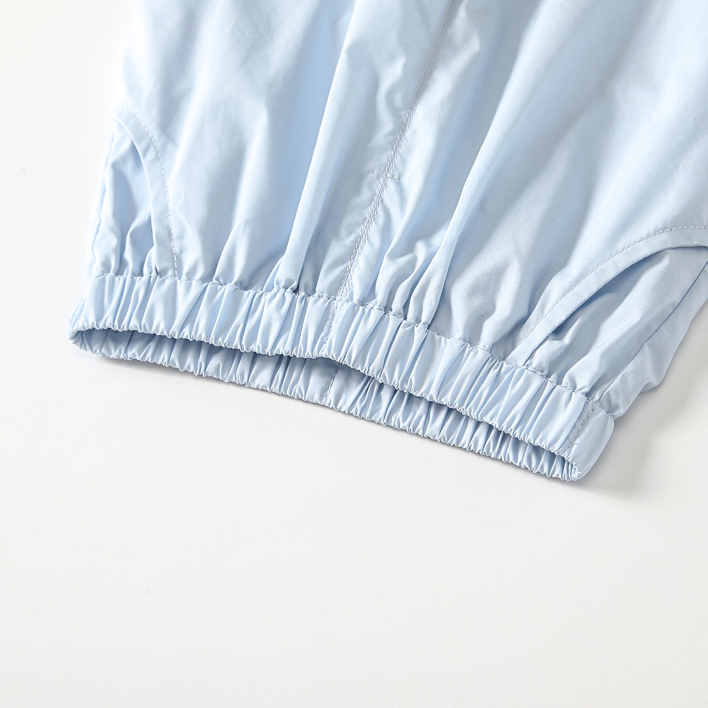 Sleeveless top and children's pants set