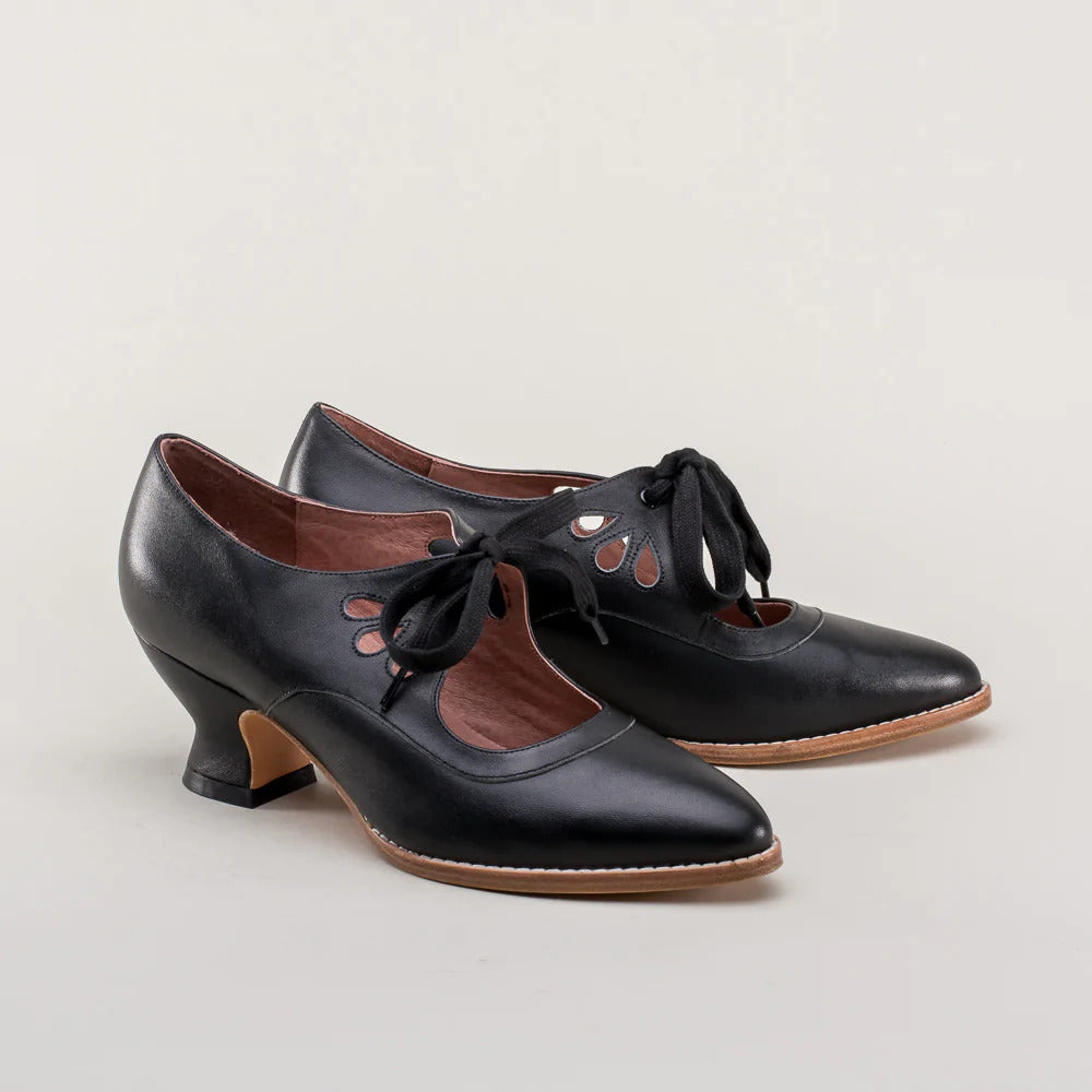 Chaussures décontractées pour femmes à talons hauts, évidées, à lacets, grandes tailles