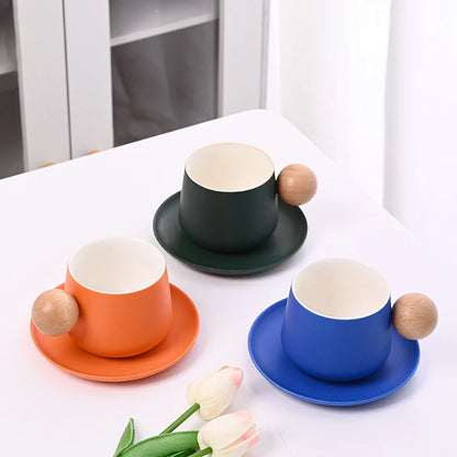 Ensemble tasse et soucoupe à café en céramique Tasses à expresso Poignée en bois de luxe léger Tasse à thé l'après-midi Tasses originales pour femmes Cadeaux de couple